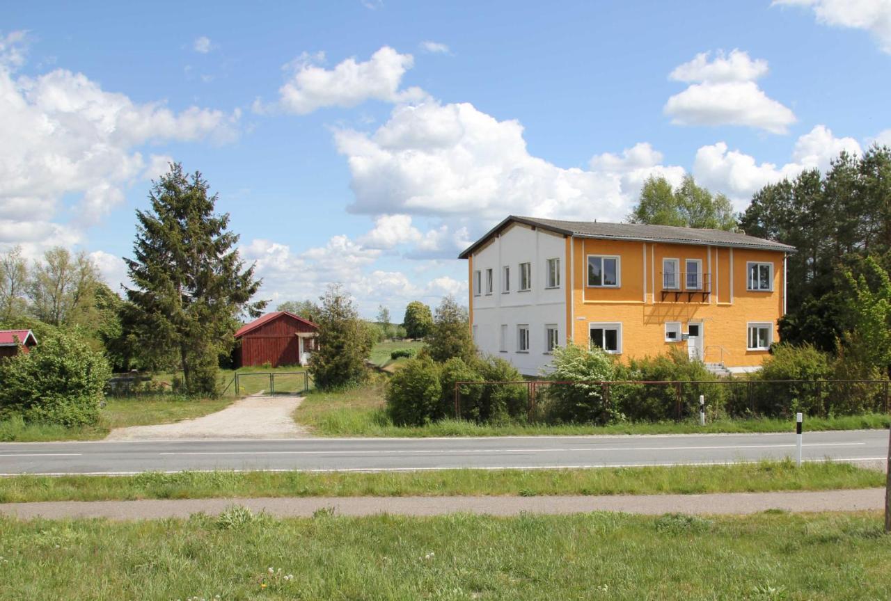 Ferienwohnung Am Alten Gutshaus Nossentiner Huette المظهر الخارجي الصورة