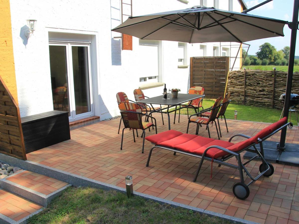 Ferienwohnung Am Alten Gutshaus Nossentiner Huette المظهر الخارجي الصورة